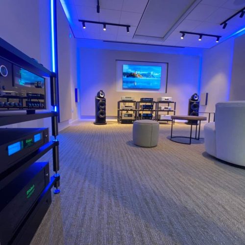 Poulissen Audio Video Center opening of New high-end listening studio.